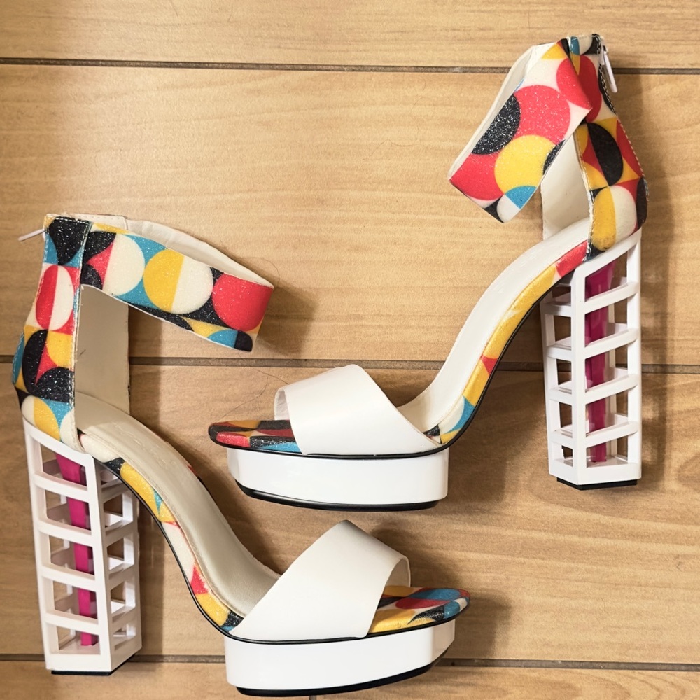 Unusual Multicolor Geometric Block Caged White Platform Heels - Pinkpalms Sz  8